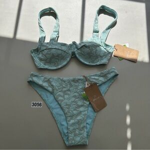 Berlook Small Light Blue Floral Textured Bikini Set Elastic Bottom U Ring Top